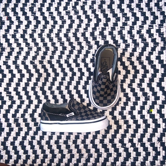 Black/Gray Checkered Classic Slip-On Vans (Infant) - Picture 1 of 2
